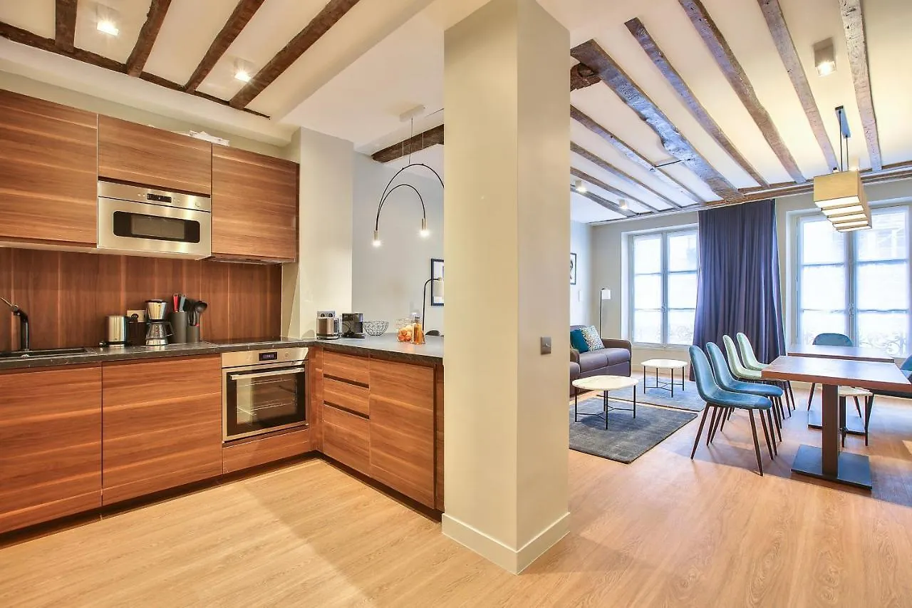 Apartament 73 - Etienne Marcel