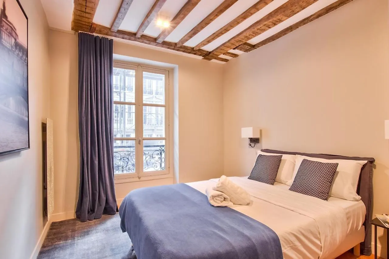 Apartament 73 - Etienne Marcel *
